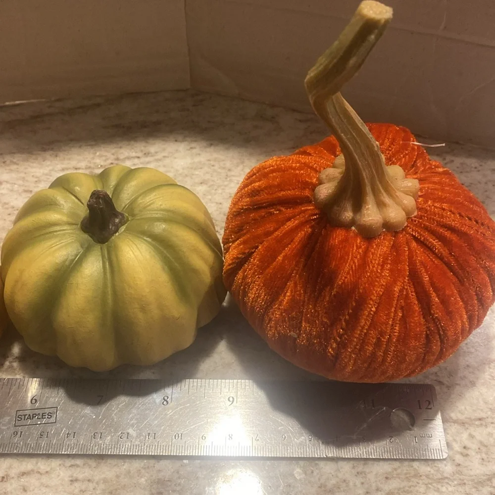 Set of 4 festive pumpkins. Great for fall decorating. Various sizes & materials.